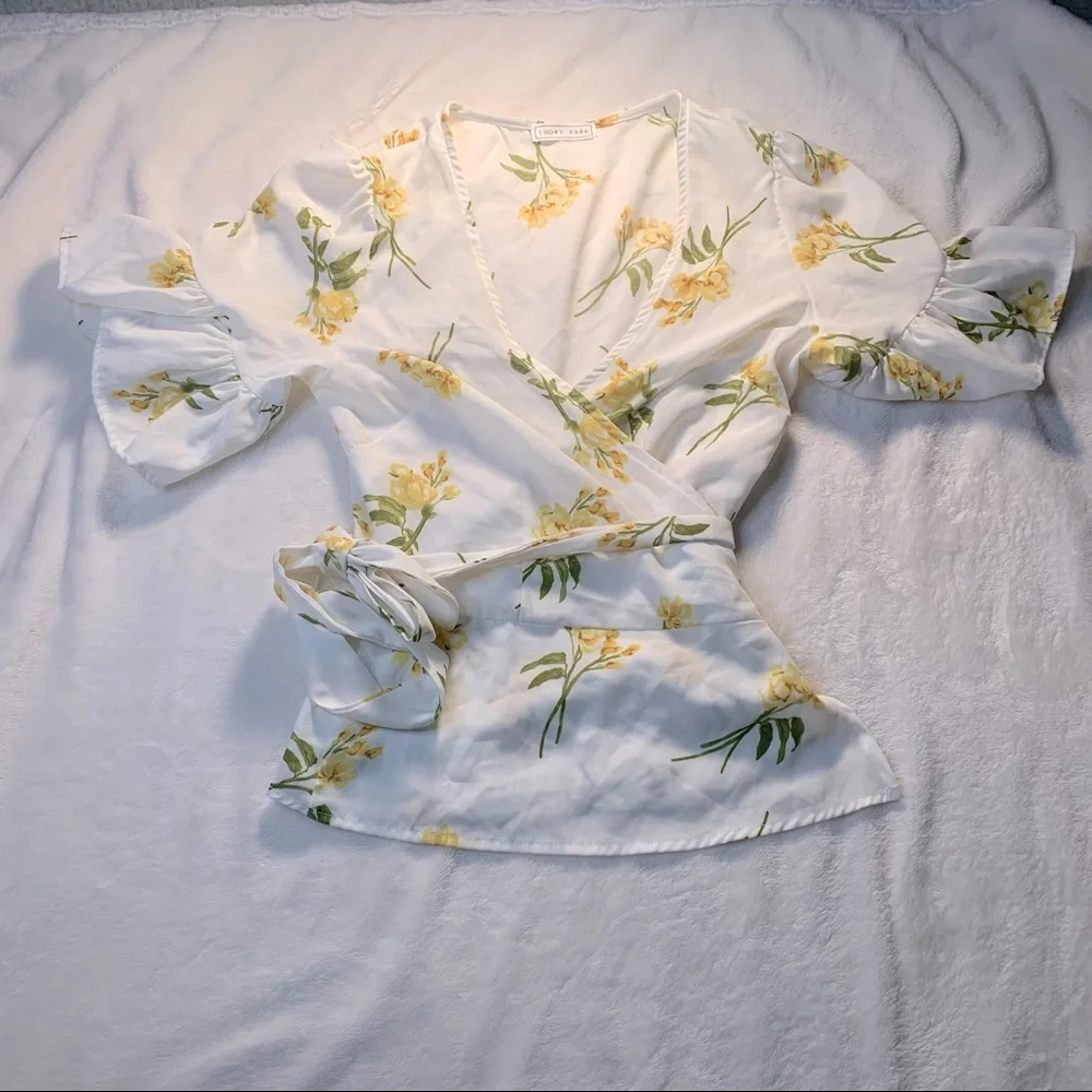 Cute Wrap Tie Top - Picture 1 of 10